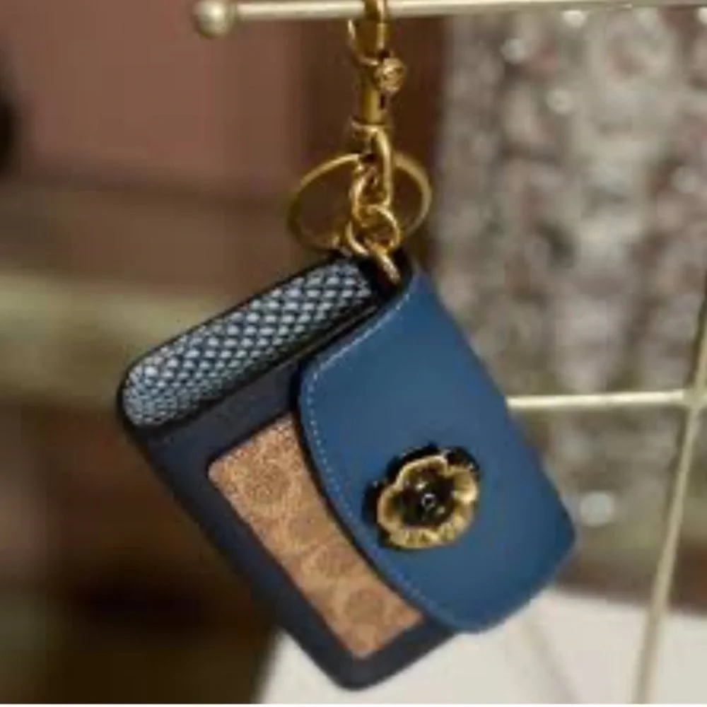 COACH Tea Rose Mini Parker Card Case Key Pouch With Snakeskin Detail Bag